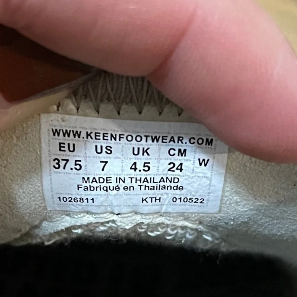 KEEN Women's Elsa Harvest Slip On Casual Shoes Beige Suede Leather Size 7‎ US